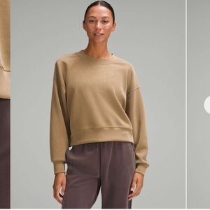 Lululemon Softstreme Perfectly Oversized Cropped Crew
Allspice Size 12